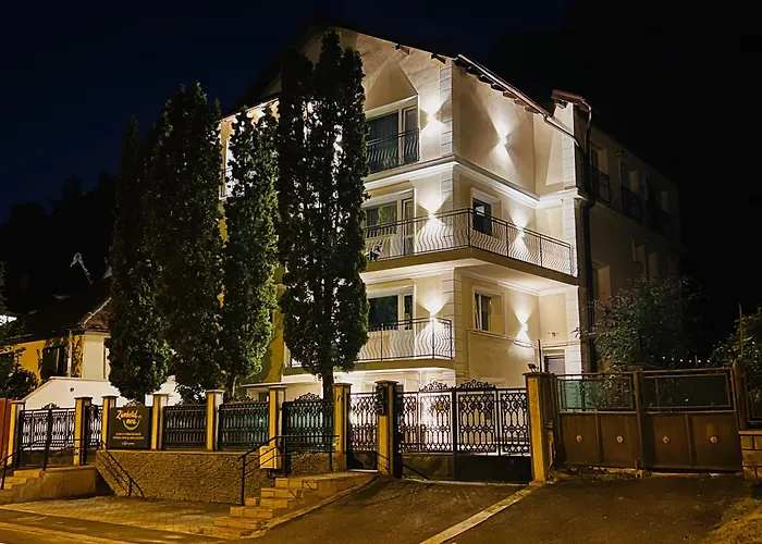 Prestige Aparthotel 3*